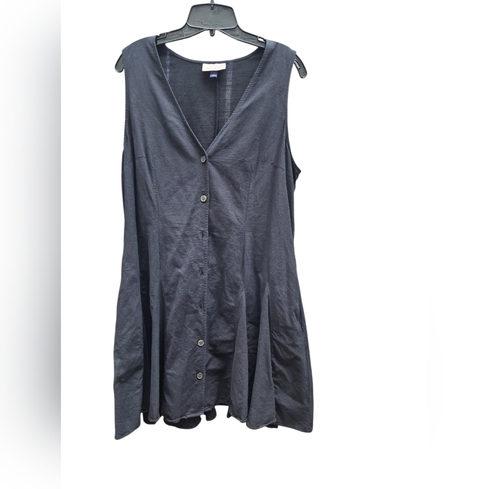 Dressy Star Sleeveless Button-Front V-Neck Tunic Top in Blue